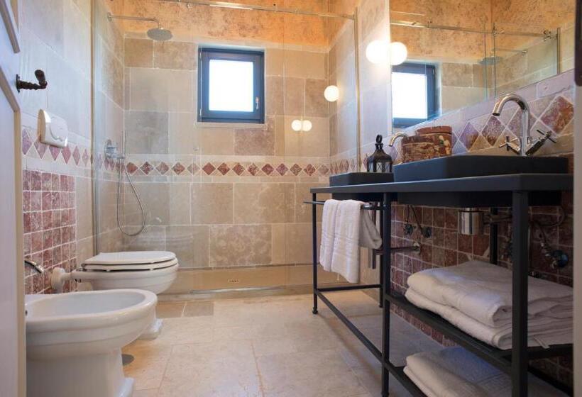 اتاق لوکس, Masseria Santo Scalone