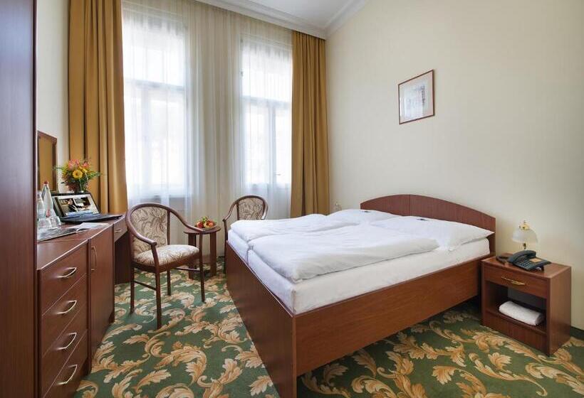 Номер Стандарт, Ea Hotel Elefant