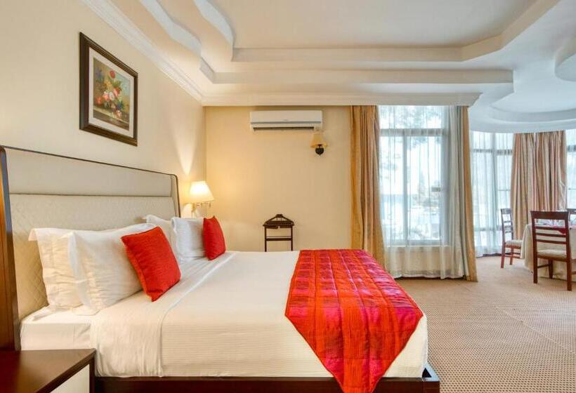Президентский Люкс, Kibo Palace Hotel Arusha