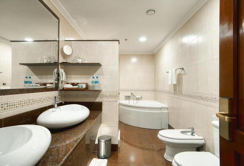 Президентский Люкс, Kibo Palace Hotel Arusha