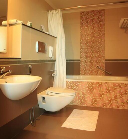 行政套房, The Quilon Beach Hotel And Convention Center