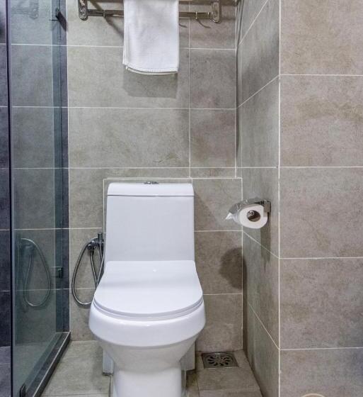 스탠다드 스튜디오 킹침대, The Aru Hotel At Aru Suites