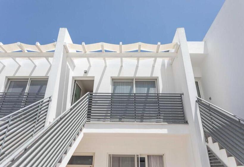 آپارتمان 1 خوابه با بالکن, Blu Marine Residence