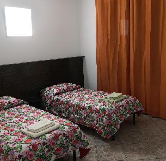 اتاق اکونومی, Lux Rho Fiera