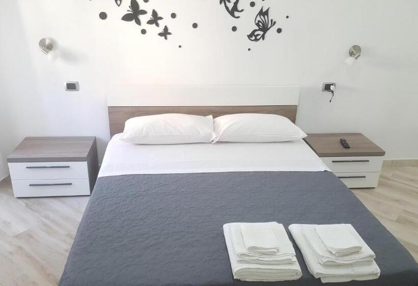 اتاق سوپریور با تخت بزرگ, Royal Suite
