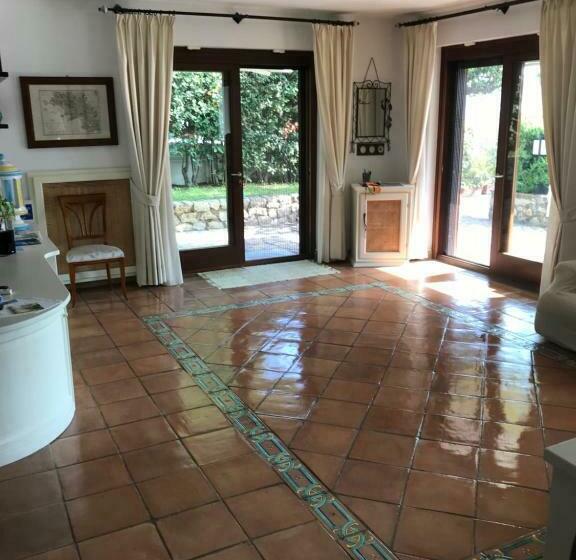 خانه 1 خوابه, Relais Serapo