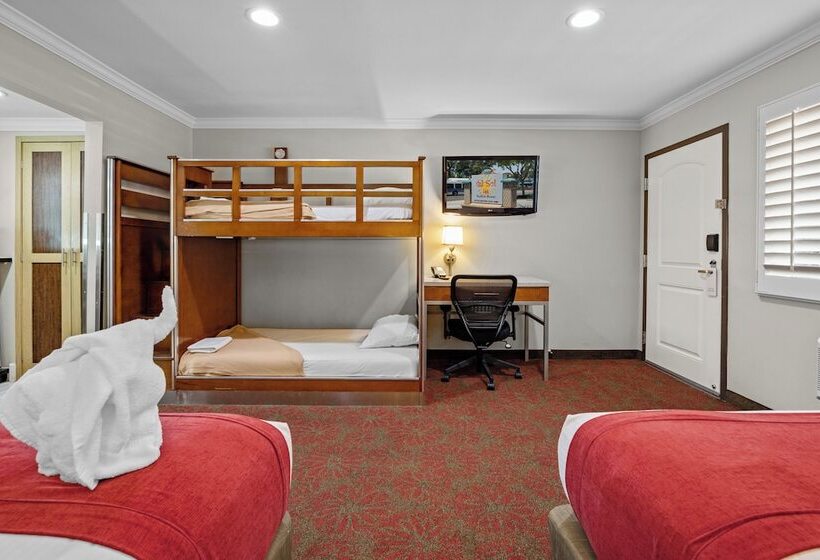 חדר דלוקס, Del Sol Inn Anaheim