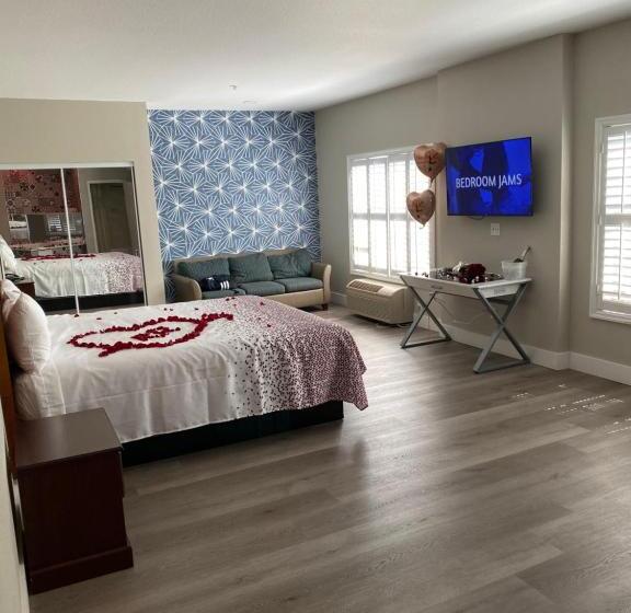 자쿠지 스위트, Mid City Inn & Suites Pico Rivera