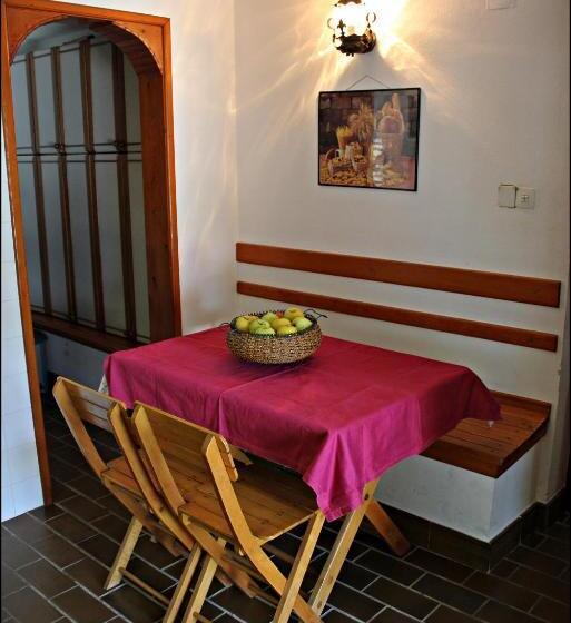 آپارتمان 1 خوابه با تراس, Accommodation Tomcuk