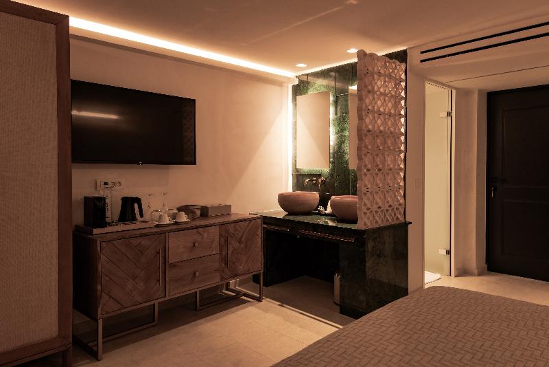 Люкс 2 Спальни, Asty Mykonos Hotel & Spa   World Of One Hotel Group