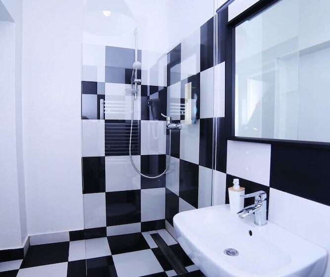 Номер Стандарт Индивидуальный, Arthotel Stalowa 52