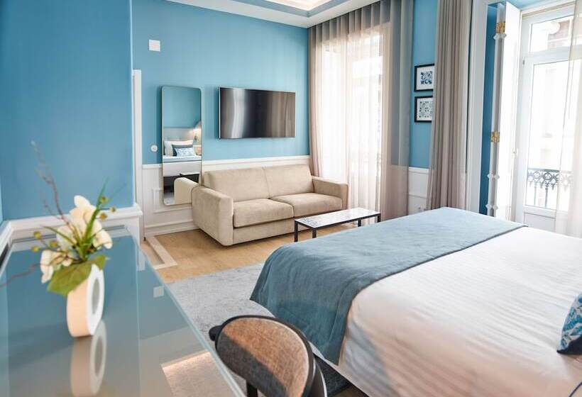 اتاق لوکس خانوادگی, Residencial Florescente