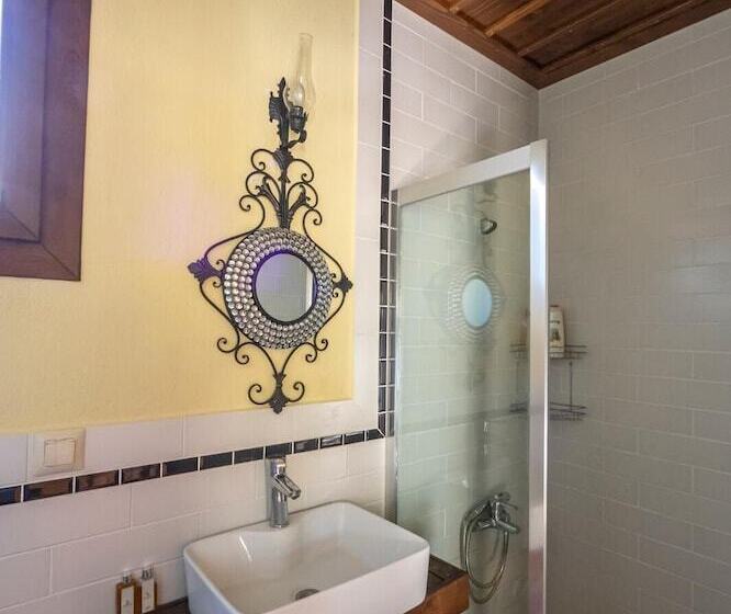 Quarto Dúplex, Torrhebia Dag Evi