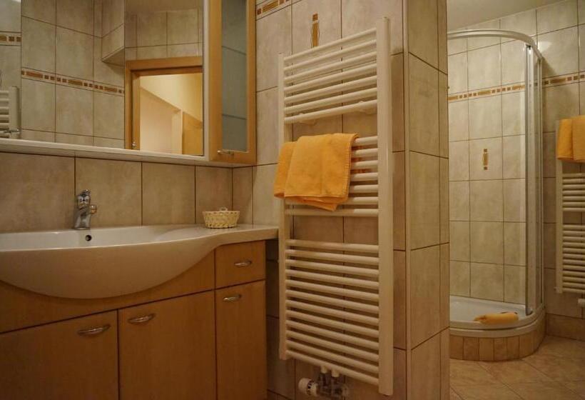 اتاق کلاسیک, Landhotel Pacher