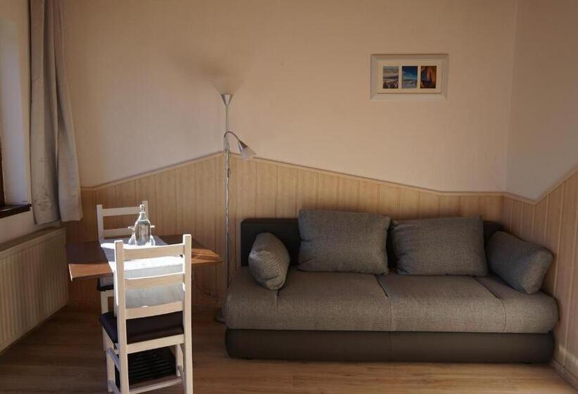 Апартаменты 1 Спальня Нижний Этаж, Karawanken Lodge