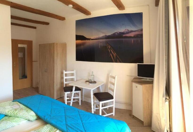 Номер Стандарт, Karawanken Lodge