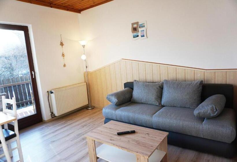 Апартаменты 1 Спальня Нижний Этаж, Karawanken Lodge
