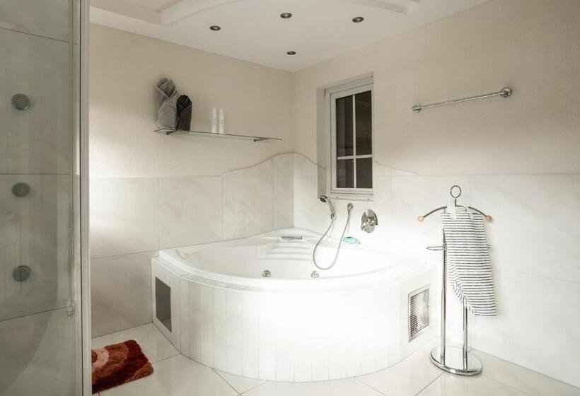 Апартаменты Пентхаус 1 Спальня, Apart Relax