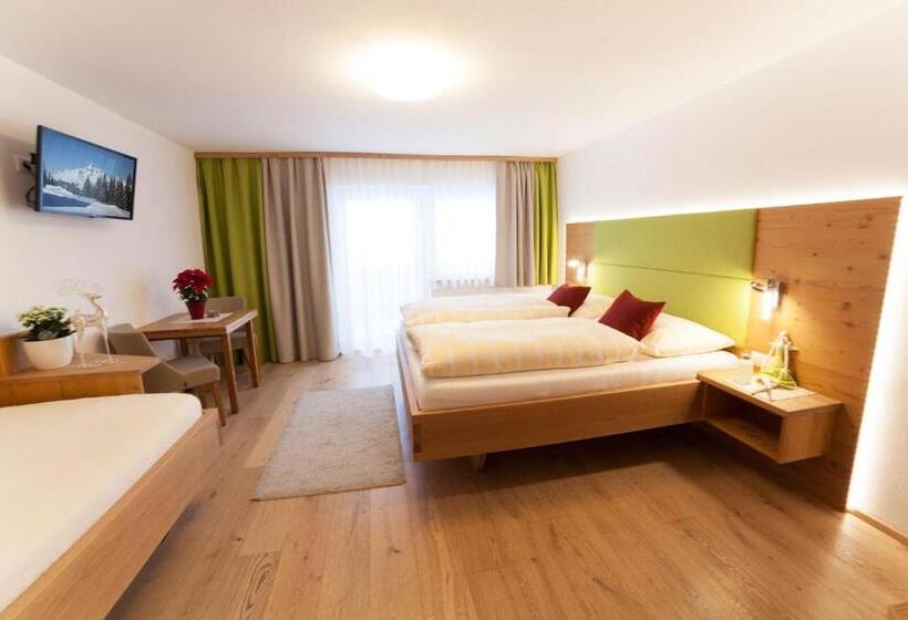 带阳台的三人标准间, B&b Landhaus Vierthaler