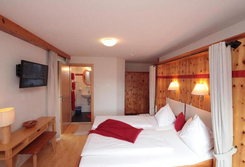 Classic room with balcony, Pension & Appartements Ronacherhof