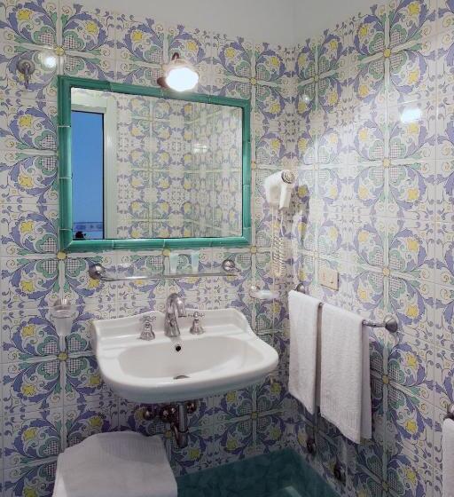 Standard Triple Room with Terrace, Fico D India Relais