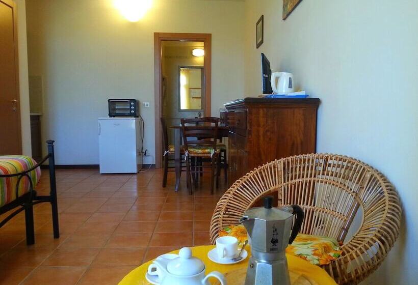 استودیوی استاندارد, Residence Le Meridiane