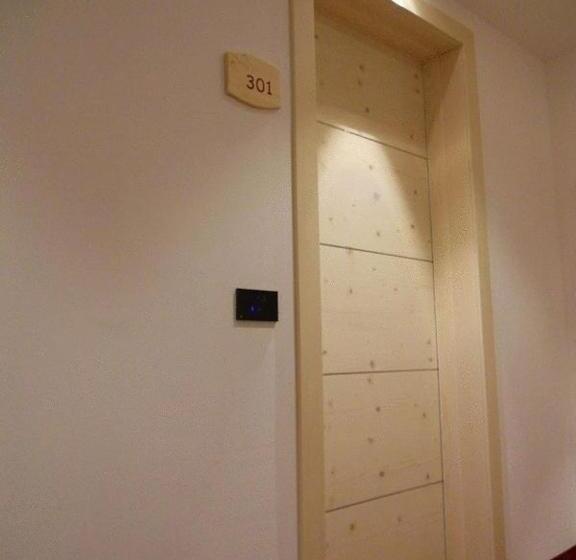 اتاق استاندارد سه نفره, Panorama Hotel Fontanella