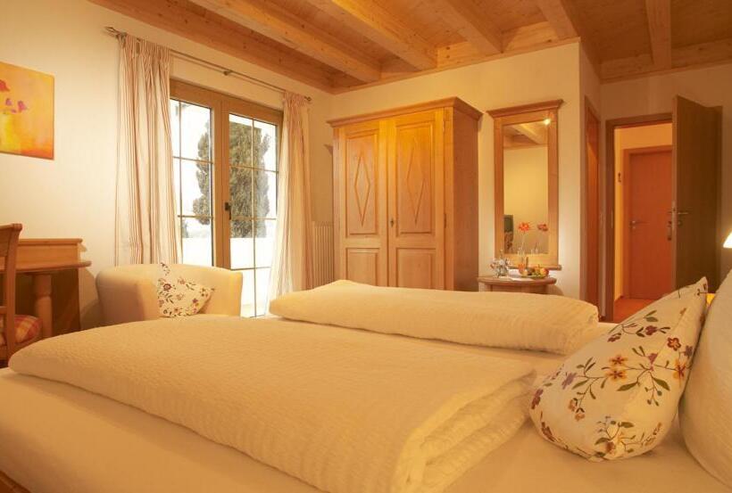 Номер Superior, Landhotel Haringerhof Mit Saunawelt Und Naturbadeteich
