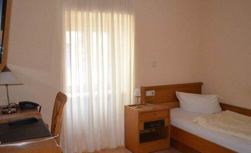 Номер Стандарт Индивидуальный, Alte Post   Hotel Am Rhein Ufer Laufenburg