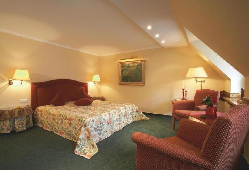 Номер Комфорт, Romantik Berghotel Astenkrone