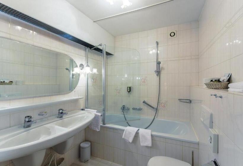 Standard-huone Parveke, Privat Hotel Villa Aurora