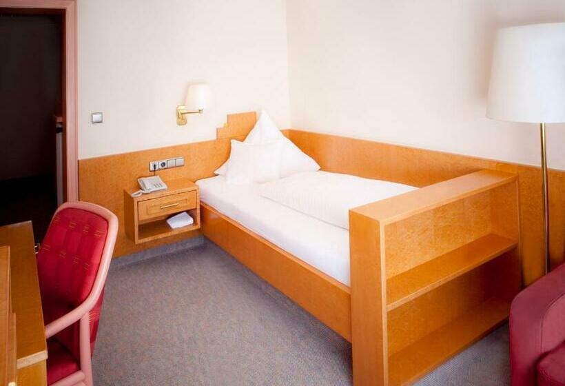 Номер Комфорт Индивидуальный, Kurhotel Roswitha