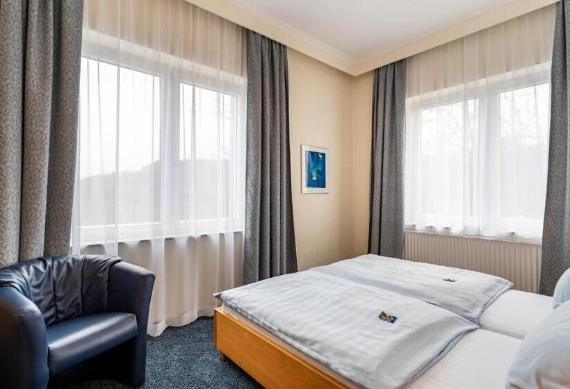 Family Room, Dorint Parkhotel Siegen
