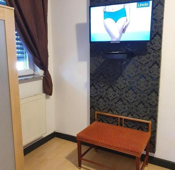 Номер Стандарт Трехместный, Citypark Apart