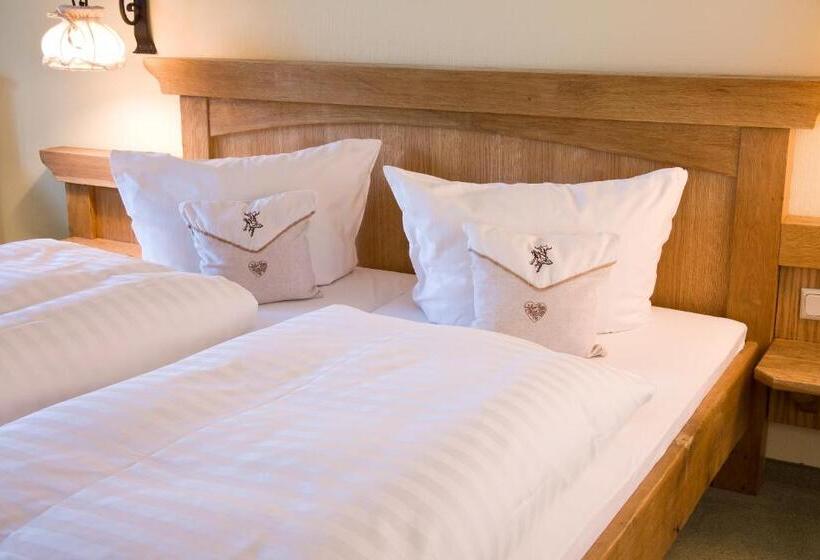 Номер Стандарт, Forsthaus Luchsenburg