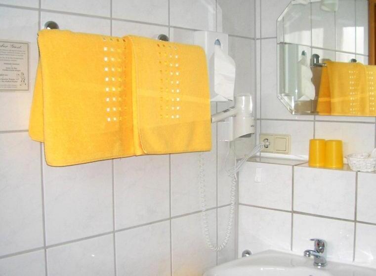 Номер Стандарт с Балконом, Gästehaus Kleine Kalmit