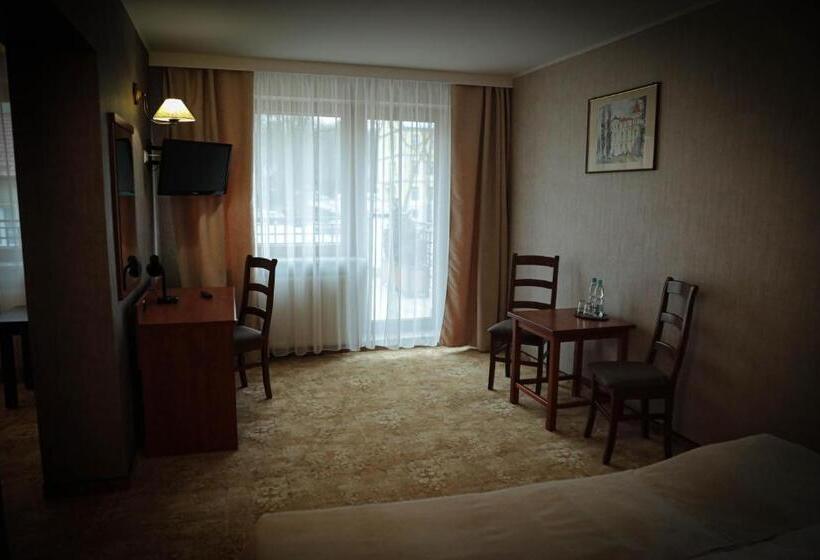 اتاق لوکس, Przepióreczka