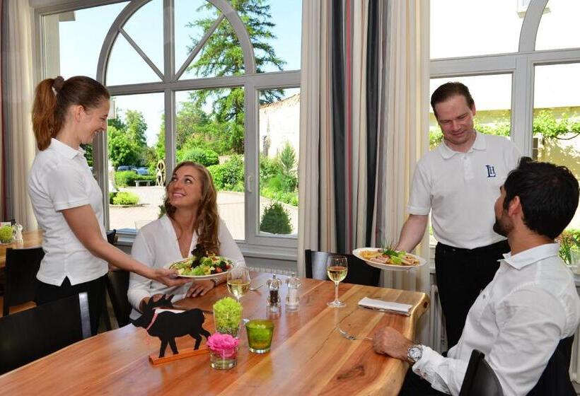 Семейный Номер, Lobinger Hotel Weisses Ross