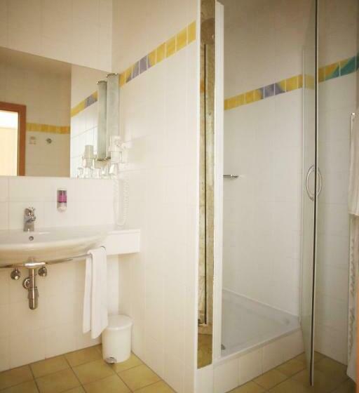 Номер Стандарт, Stadthotel Garni Pinkafeld