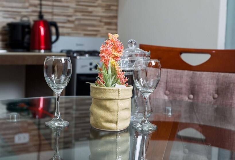 Economy Studio, Gran Imperial Premium