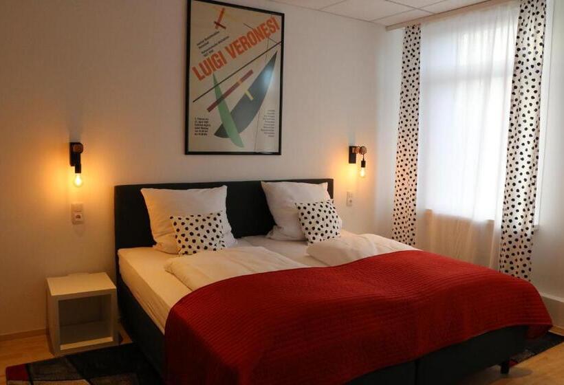 اتاق استاندارد, Casa Hotel Neu Isenburg
