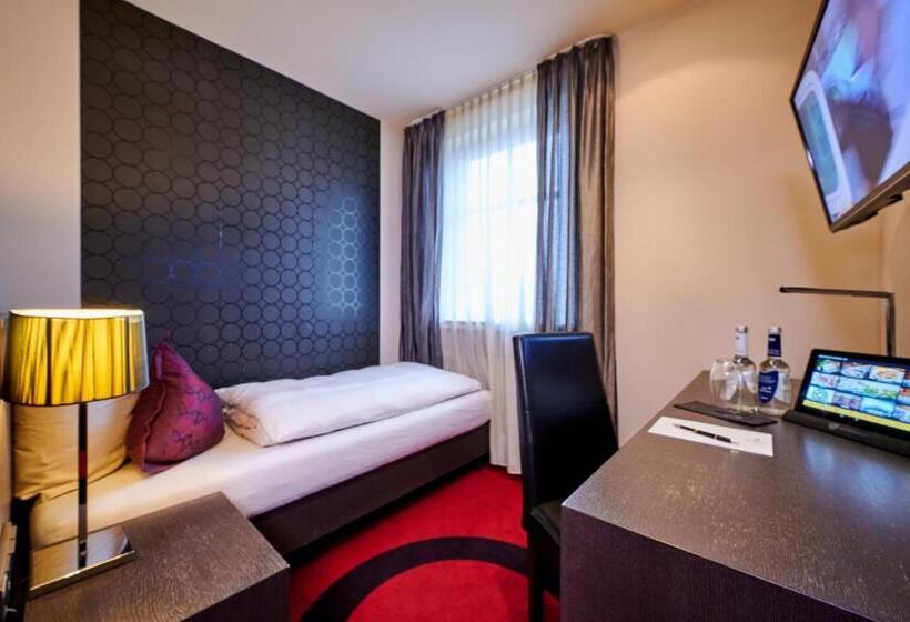اتاق اکونومی یک تخته, Genusshotel Wenisch