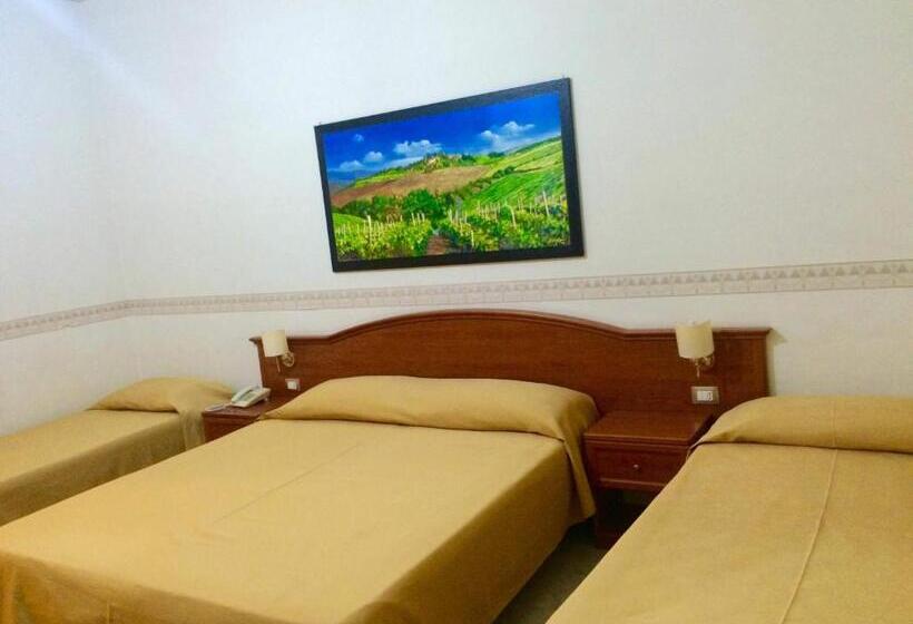 Четырехместный Номер Классик, Grand Hotel Stella Maris Italia