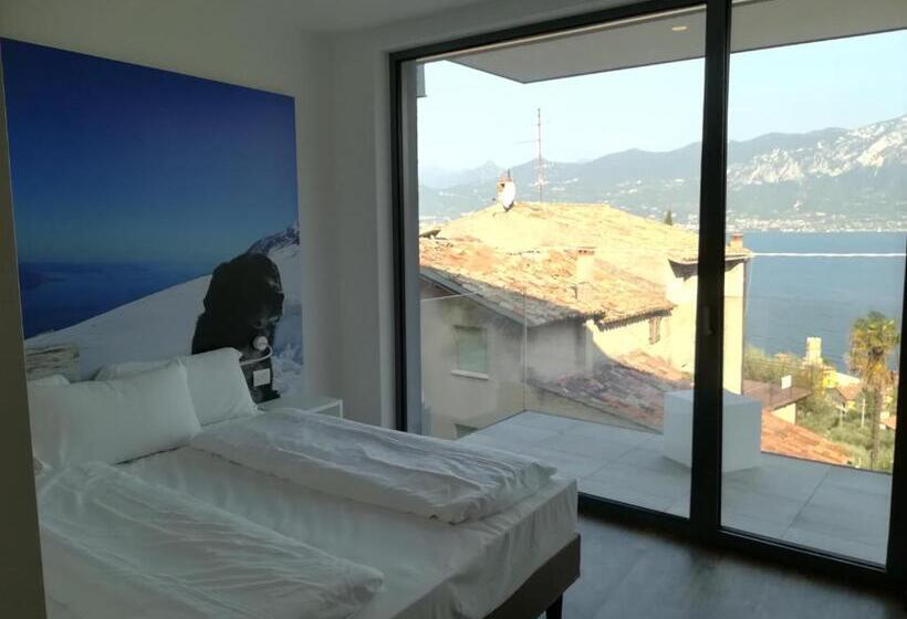 سوییت جونیور با بالکن, Locanda San Marco