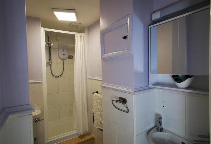 Номер Basic, The Thoresby   Room Only
