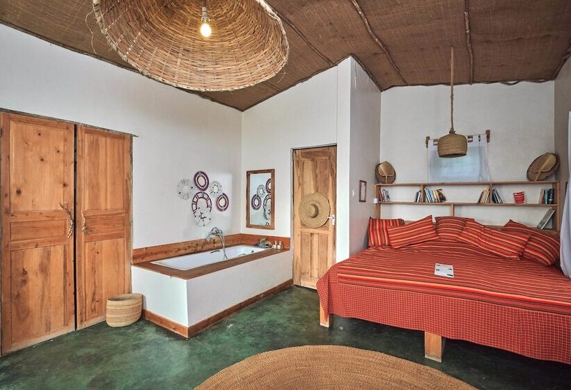 بانگلوی لوکس, Nature Homes   Africa Amini Life
