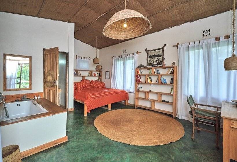 بانگلوی لوکس, Nature Homes   Africa Amini Life