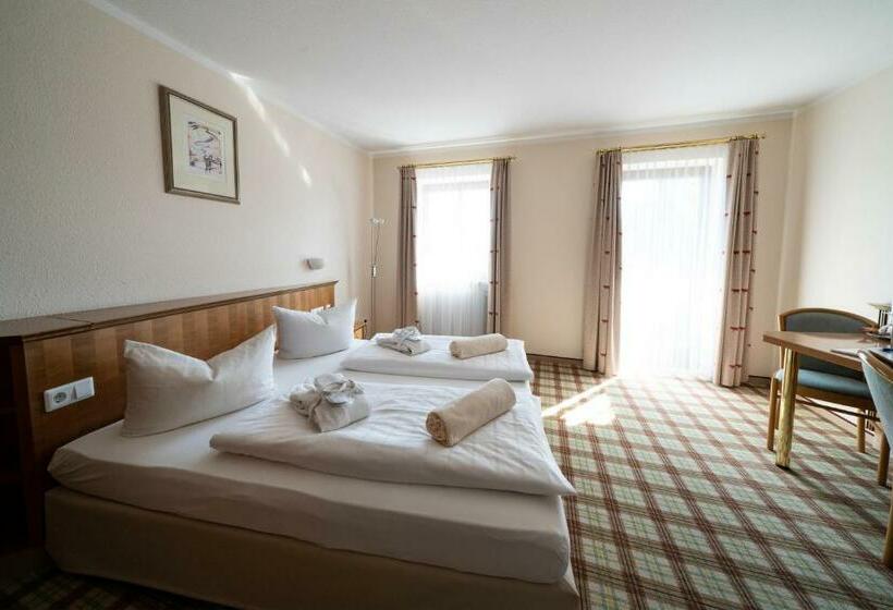 Номер Стандартный с Видом, Panoramahotel Kühbergalp