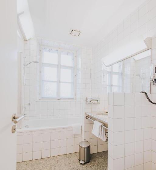 Номер Стандарт, Landgasthof Zur Post