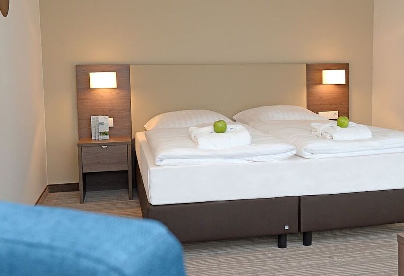 Полулюкс, Genohotel Baunatal